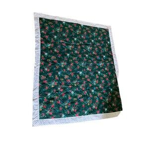 VtG Quilted  throw, 43” X 37” cotton fabric, Handmade Cottage Country Floral